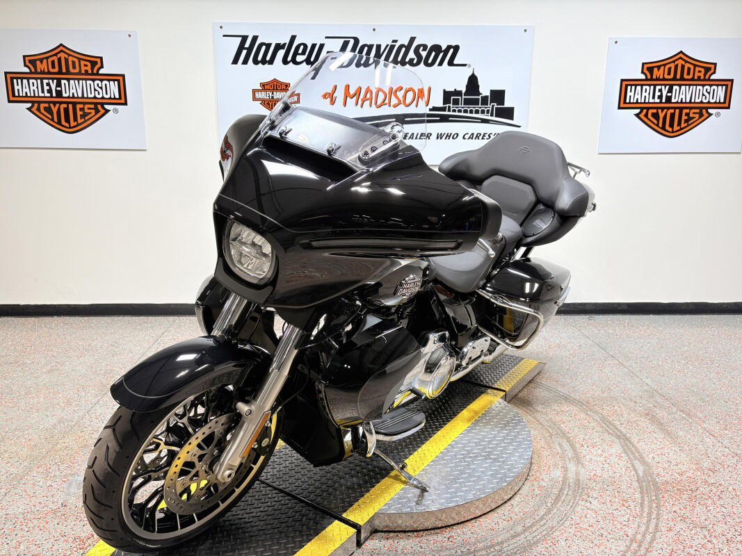 Street Glide® Limited