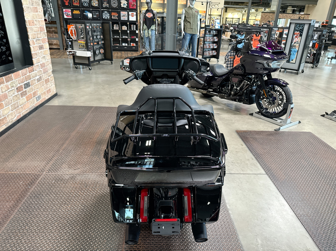 Street Glide® Ultra