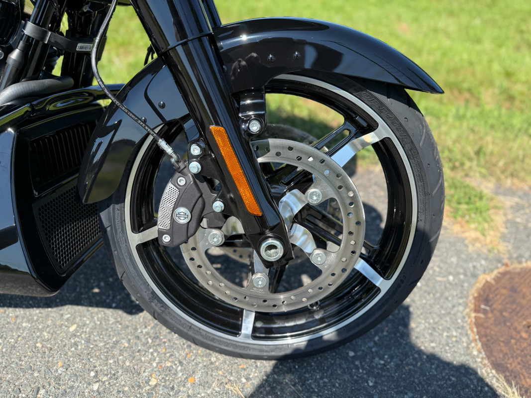 Road Glide®
