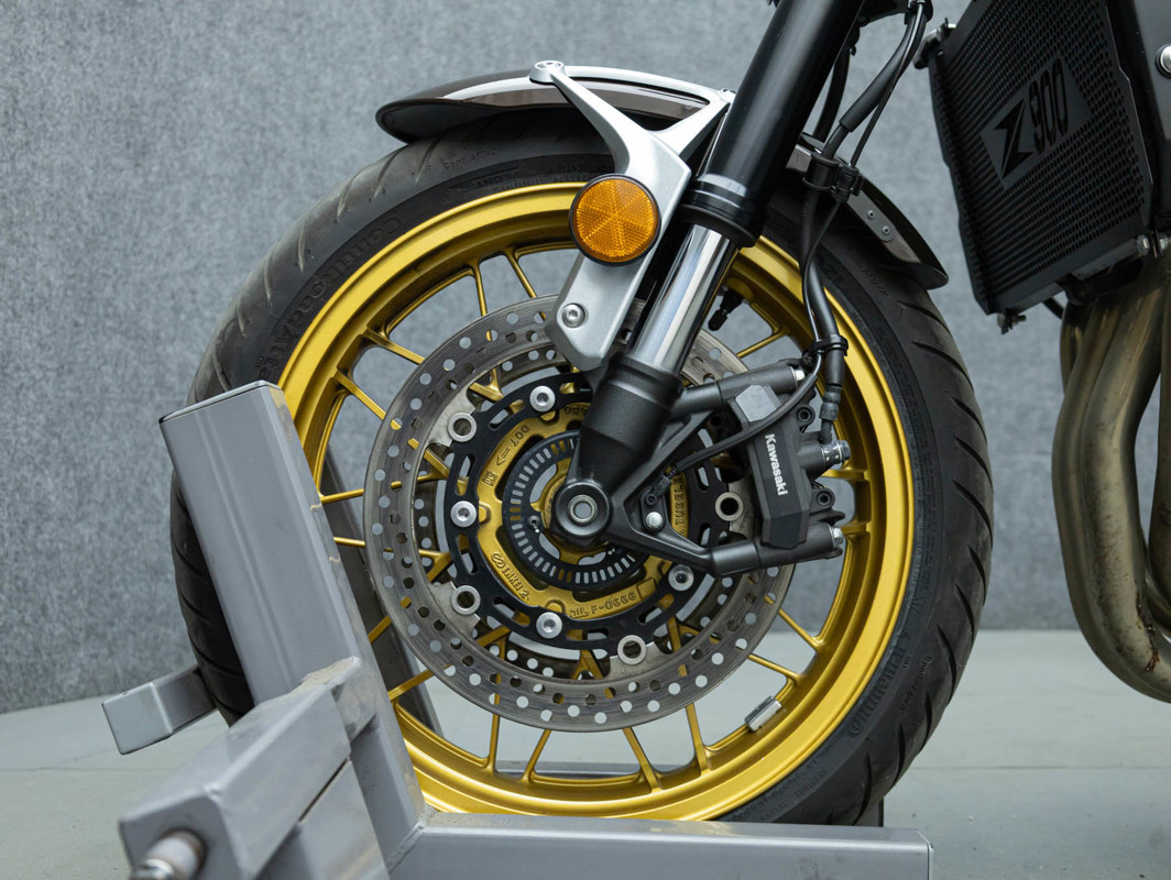 Z900RS