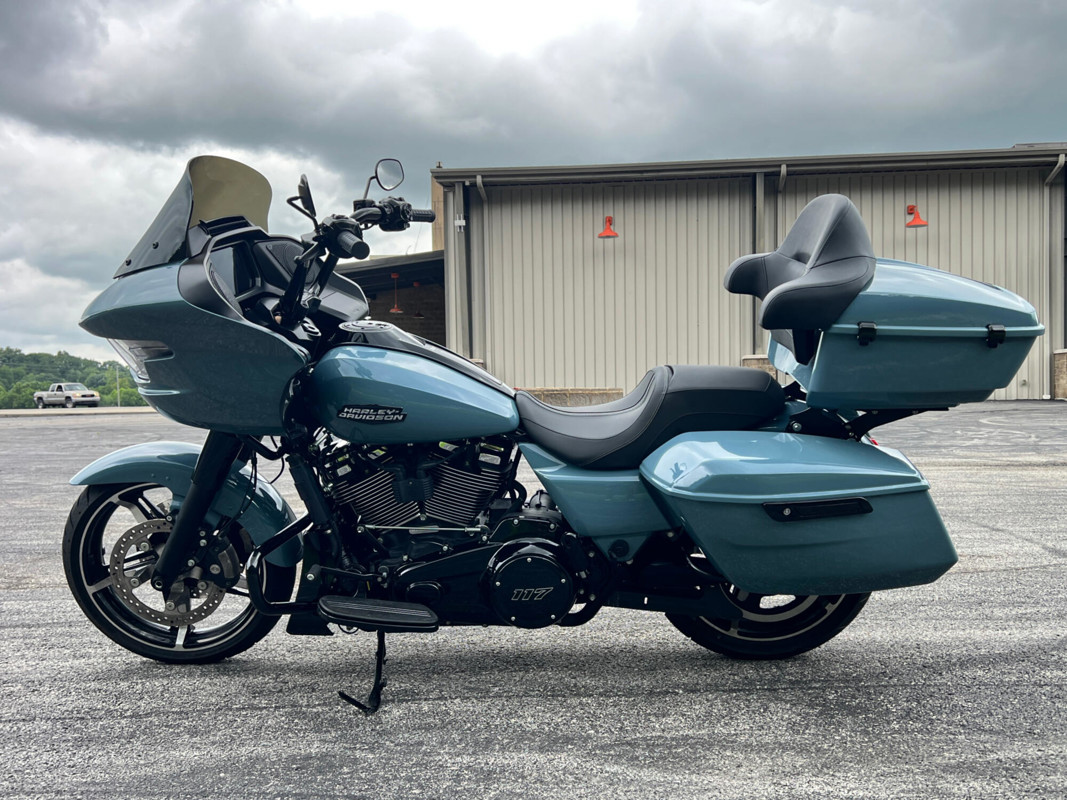 Road Glide®