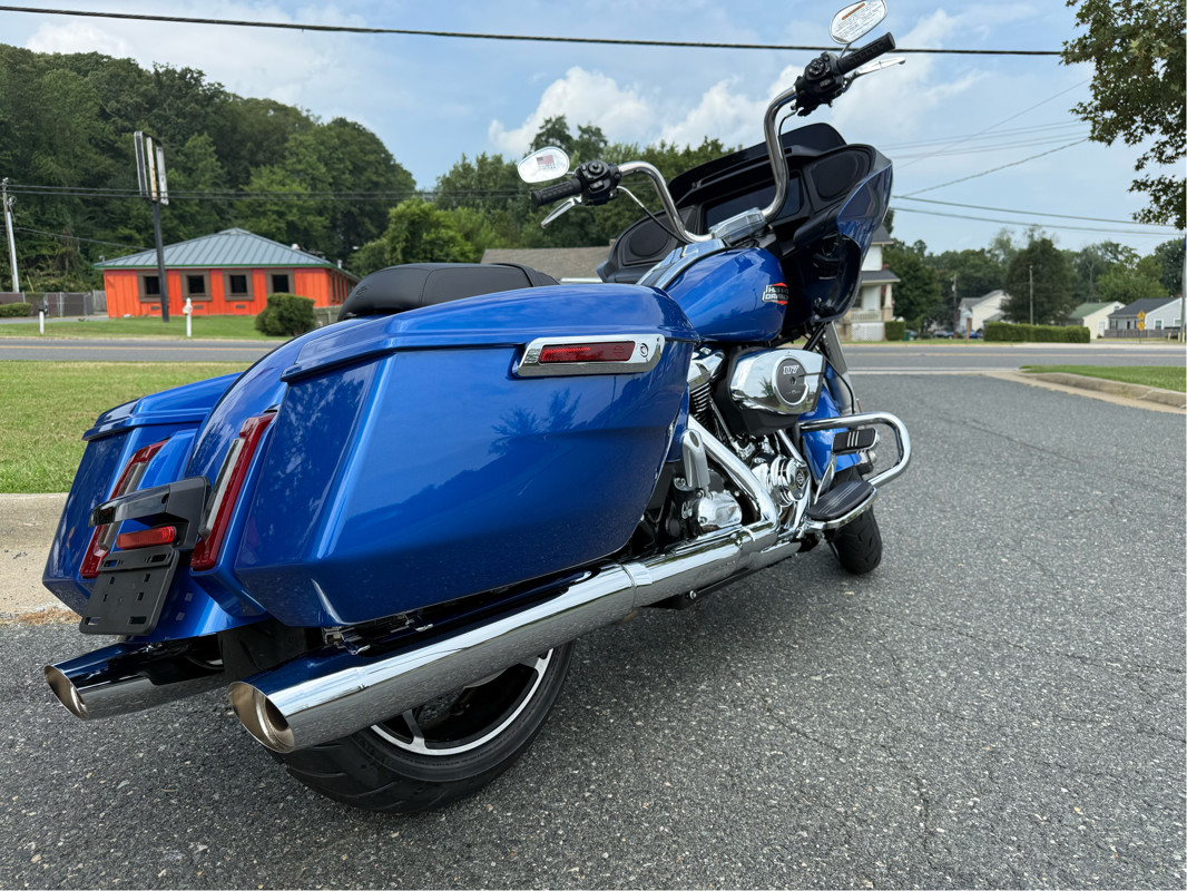 Road Glide®