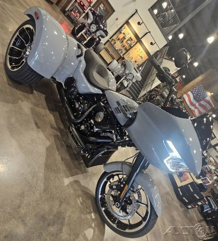 Road Glide® 3
