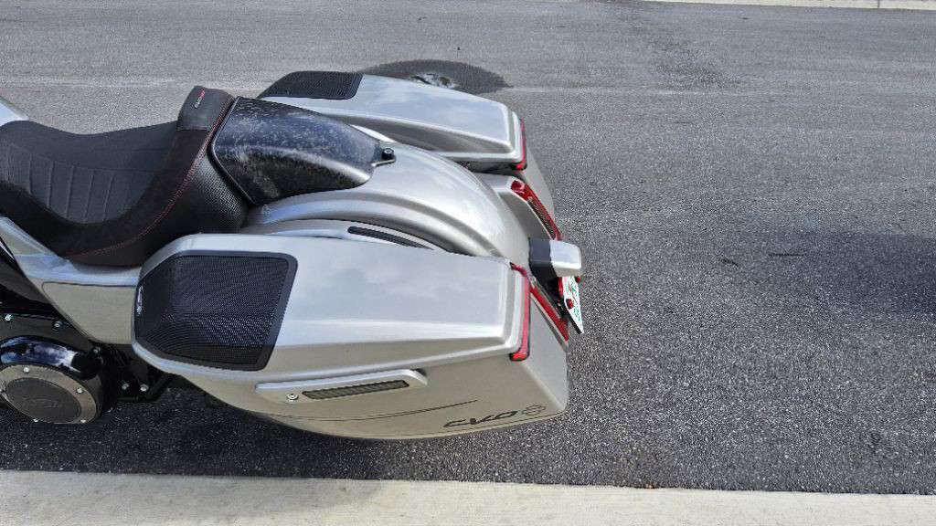 CVO® Street Glide®