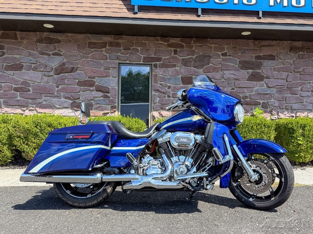 CVO™ Street Glide® 