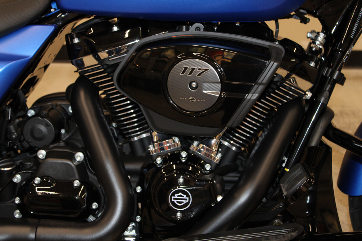 Street Glide®