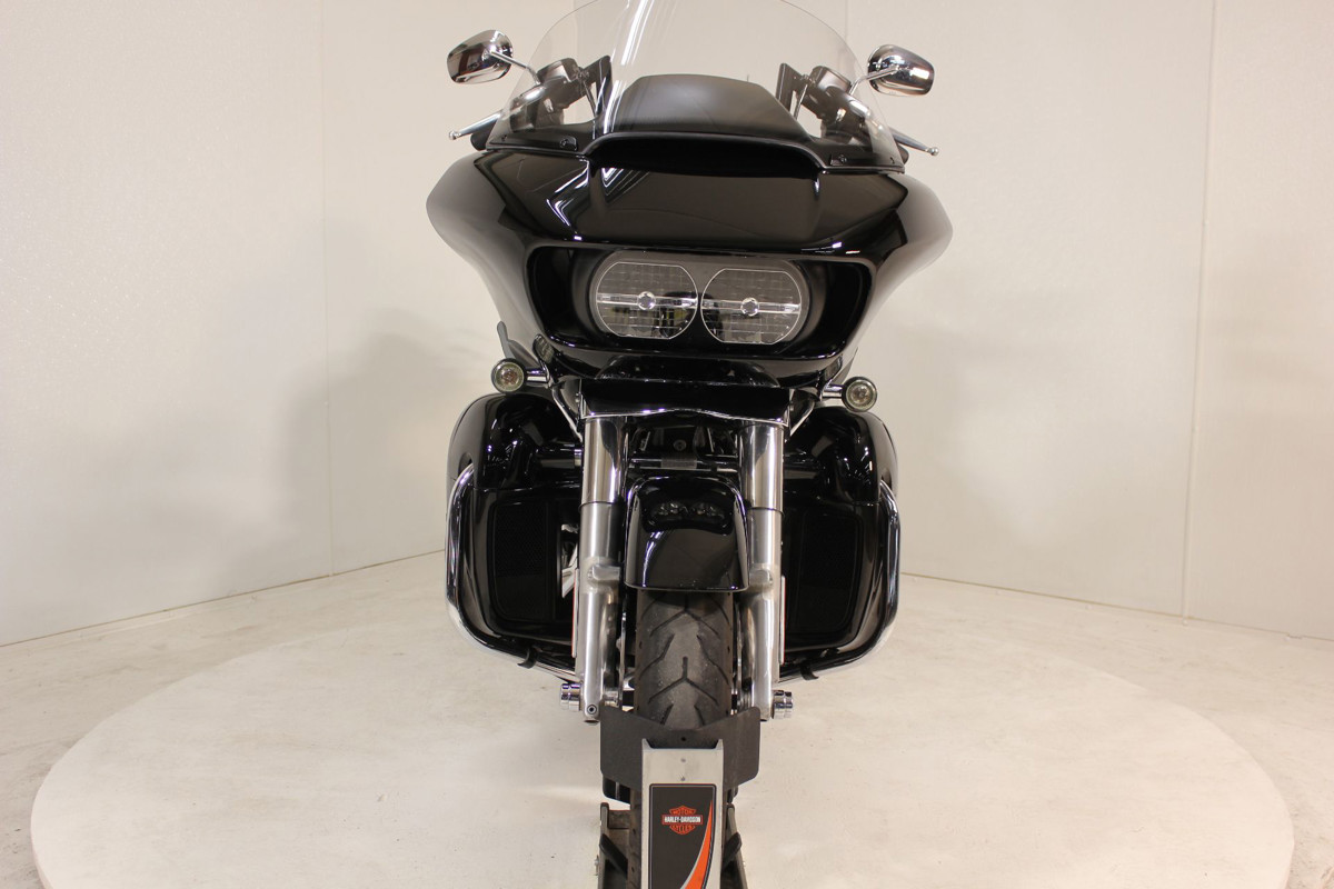 Road Glide® Ultra