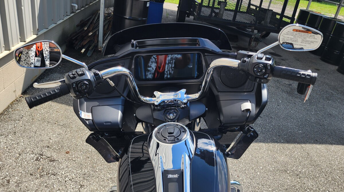 Road Glide®
