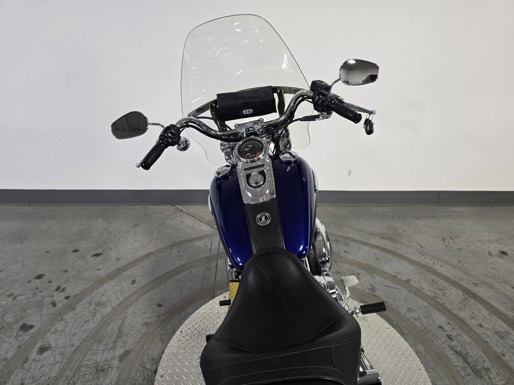 Dyna® Super Glide® Custom