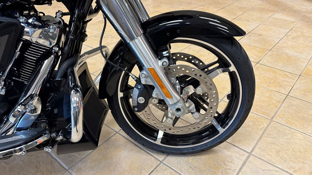 Road Glide®