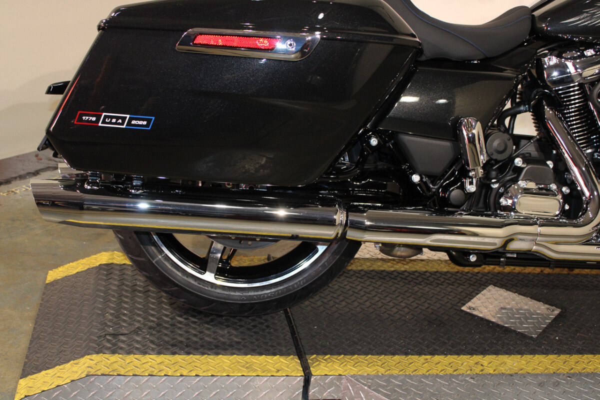 Street Glide®