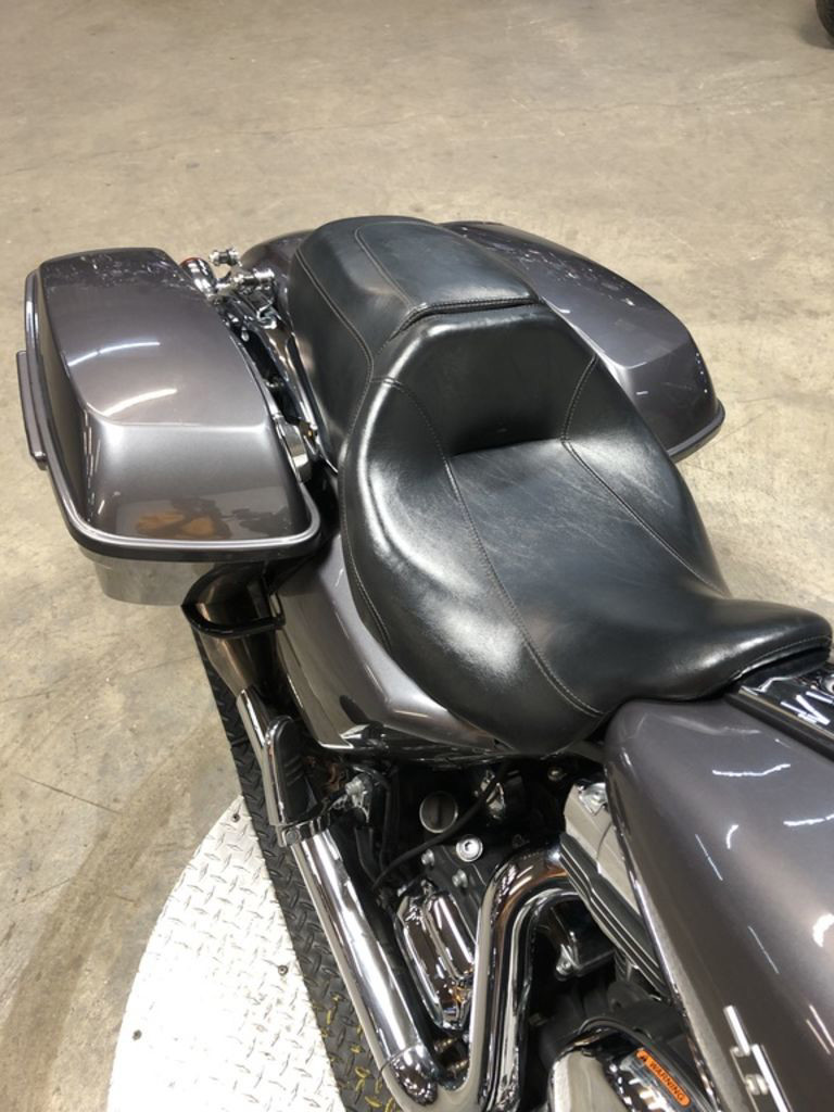 Street Glide®