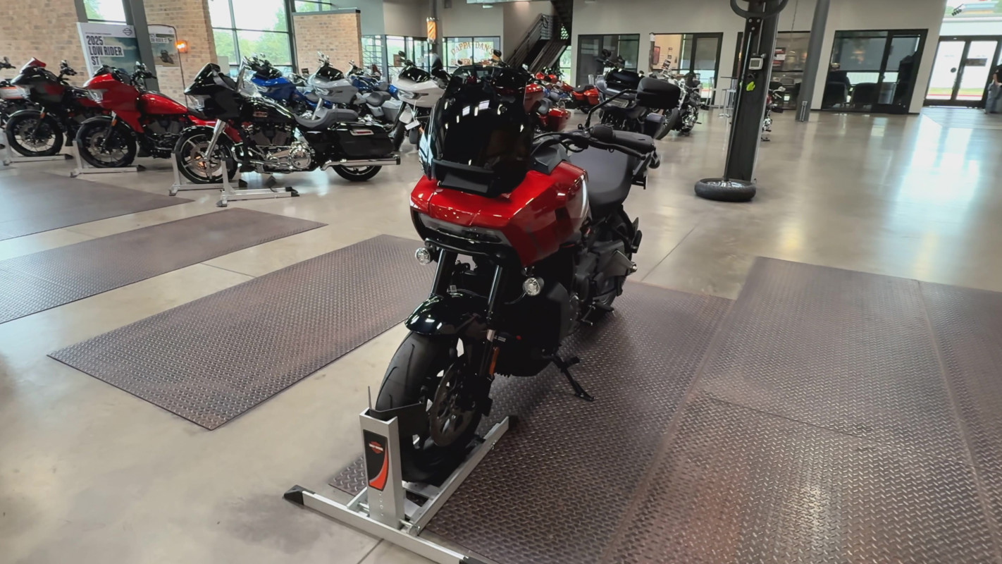 Pan America® 1250 ST