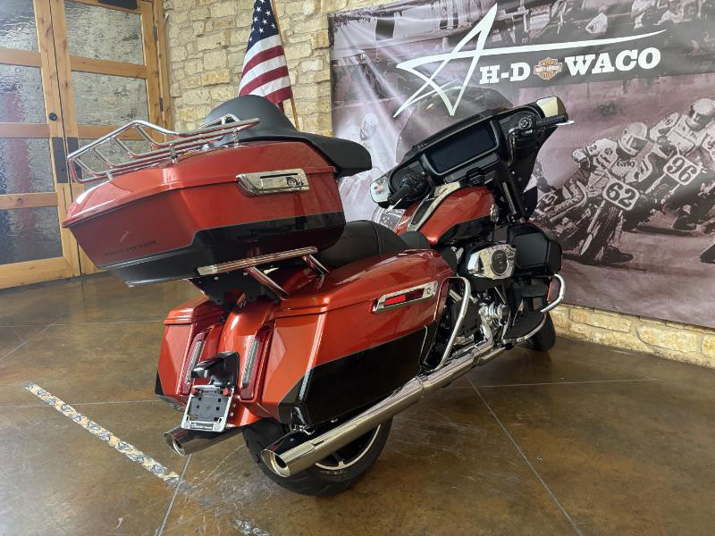 Street Glide® Ultra