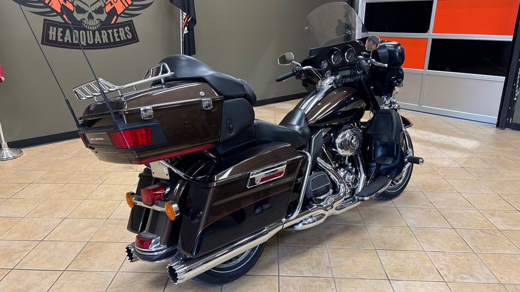 Electra Glide® Ultra® Limited 110th Anniversary