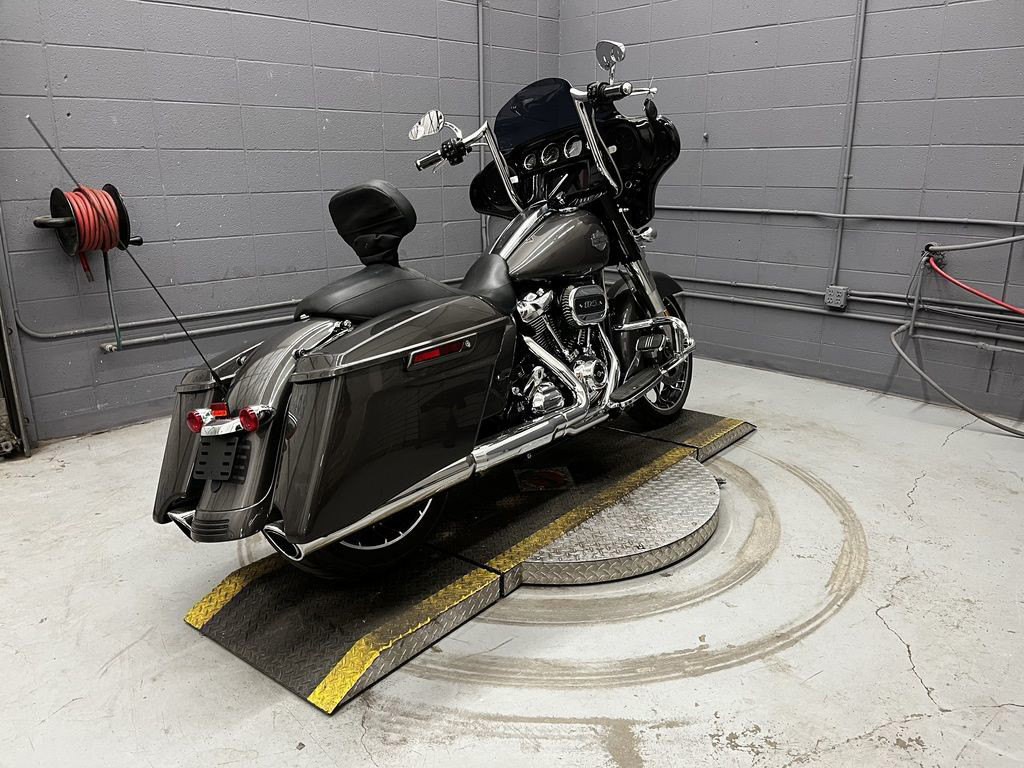 Street Glide® Special