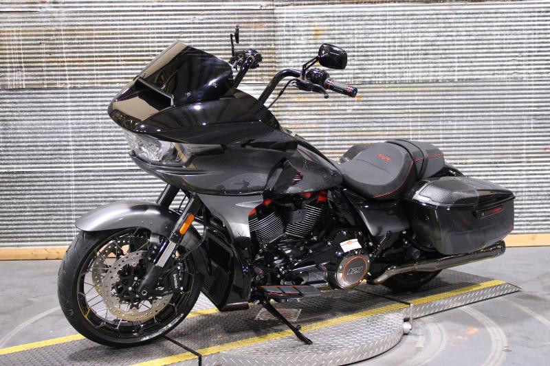 CVO® Road Glide®