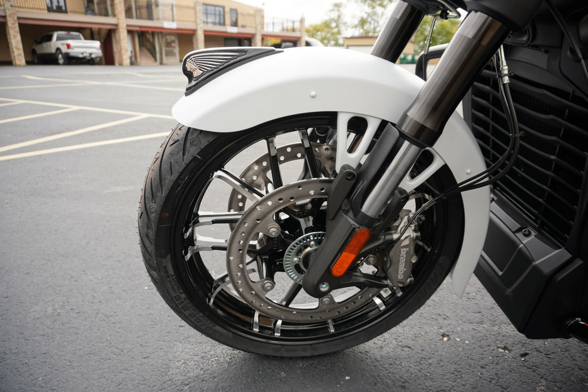 Chieftain PowerPlus Dark Horse 112