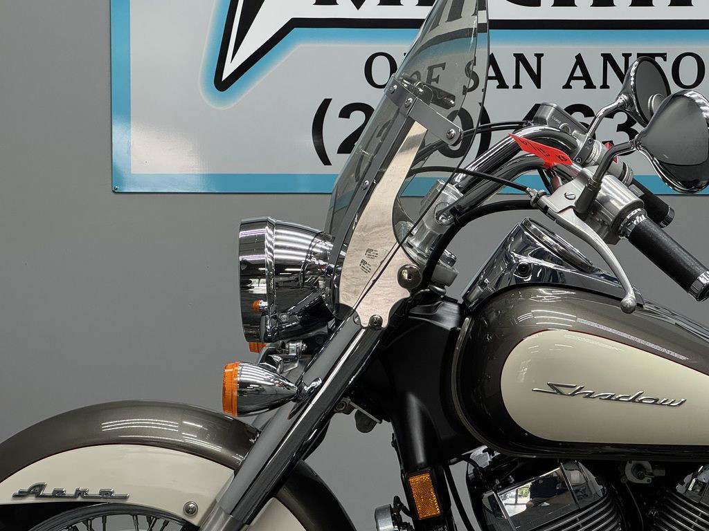 Shadow 750 Aero