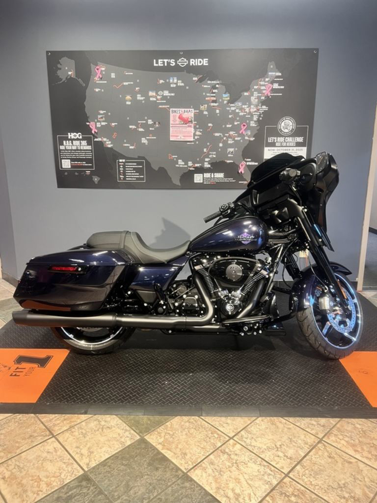 Street Glide®