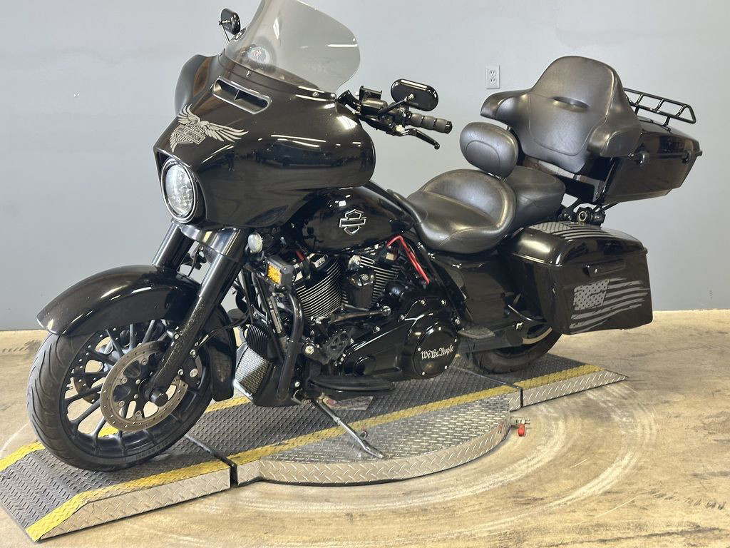 Street Glide® Special