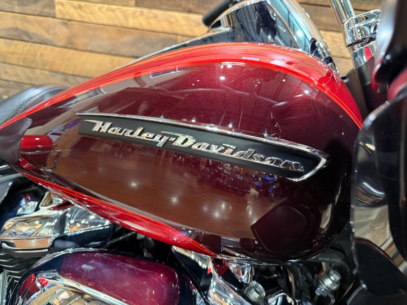 Road Glide® Ultra
