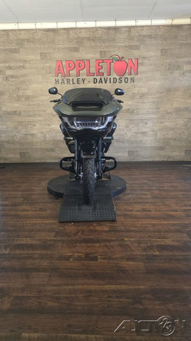 Road Glide®