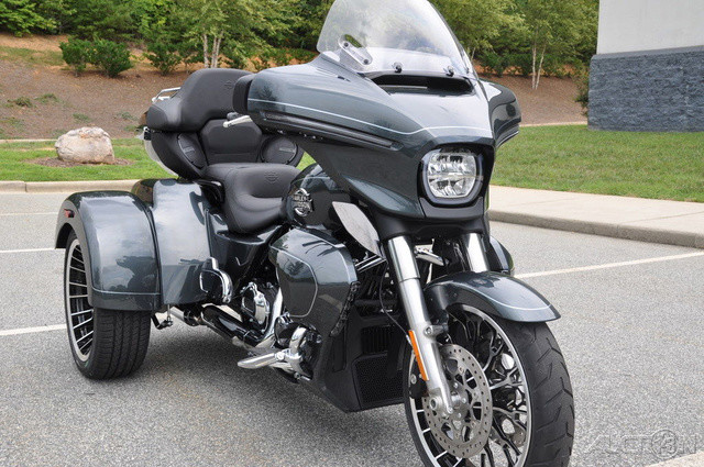 Street Glide® 3 Limited