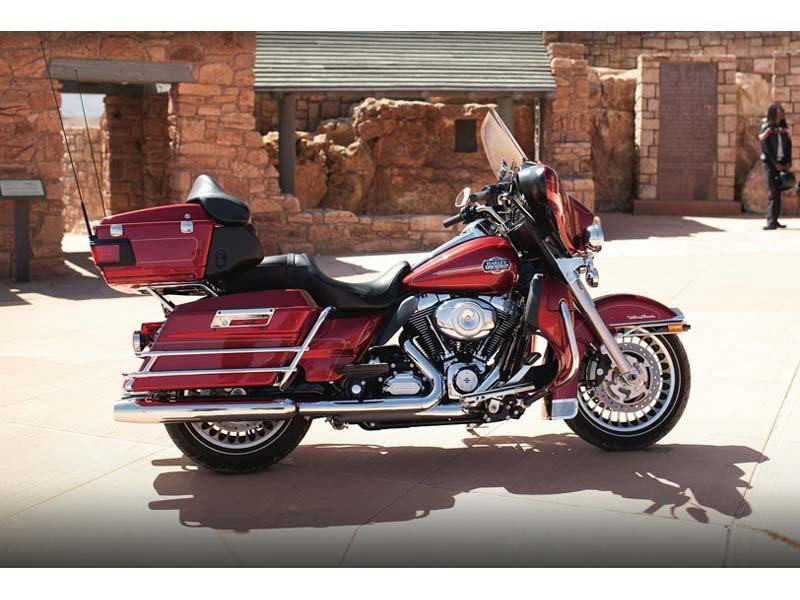 Electra Glide® Ultra Classic® Anniversary Shrine Edition