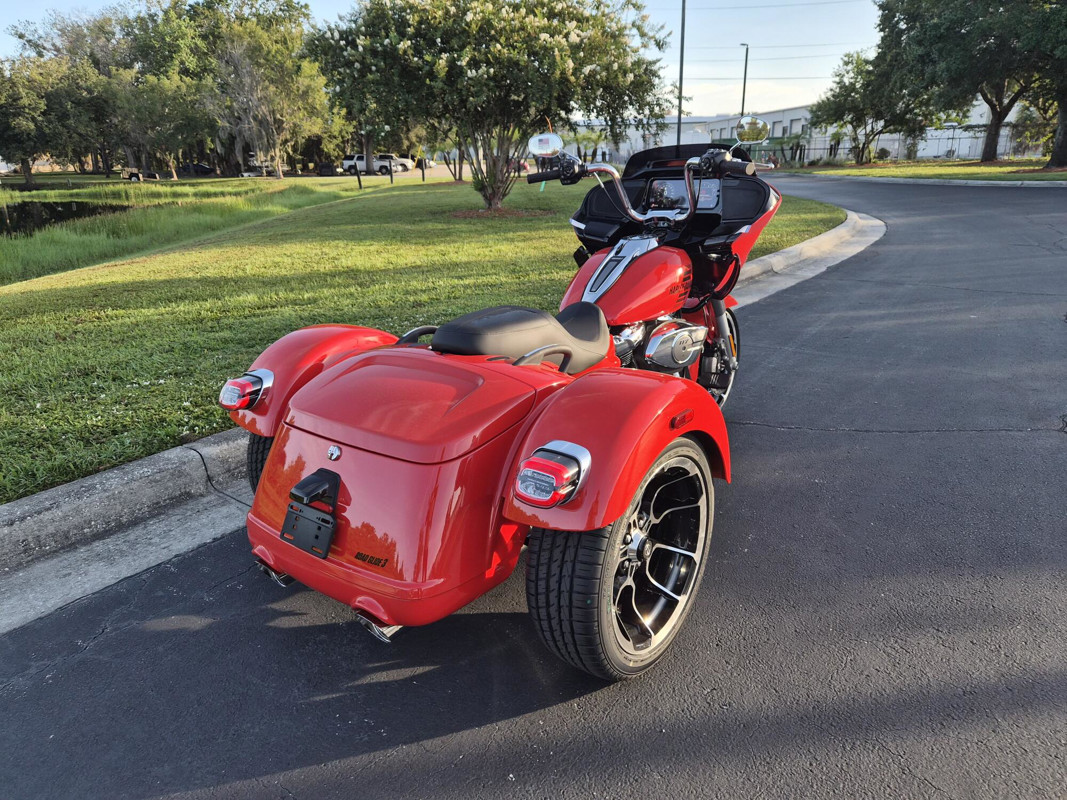 Road Glide® 3