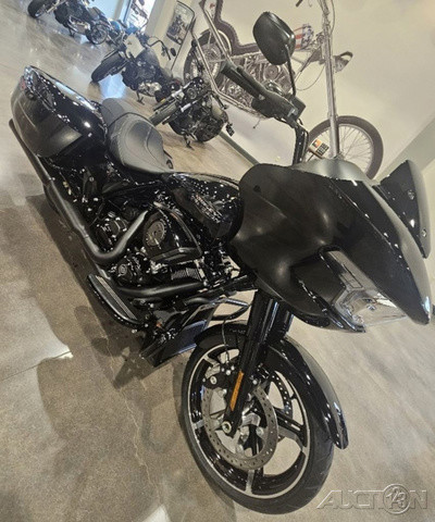 Road Glide®
