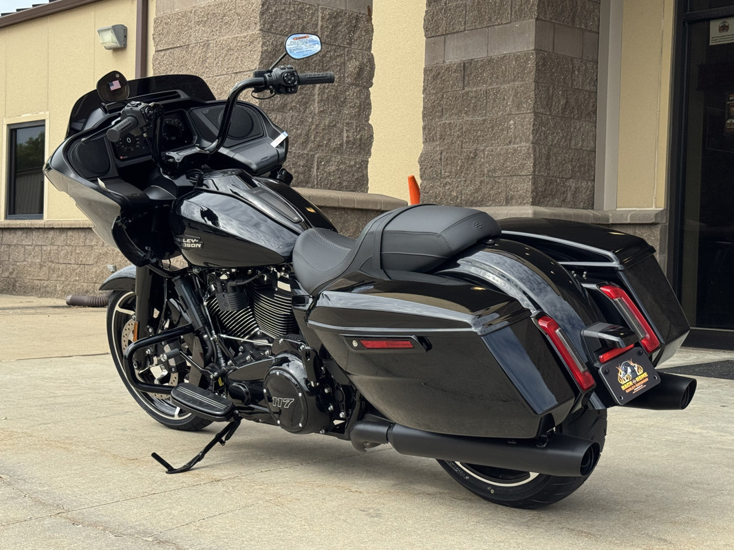 Road Glide®