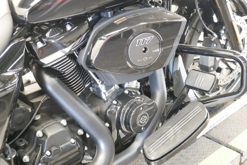 Road Glide®