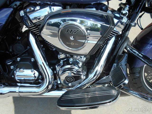 Road Glide®