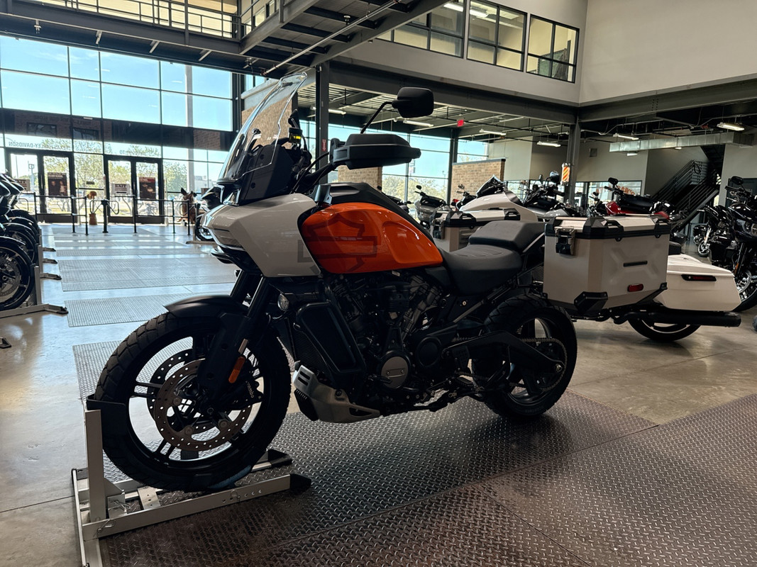 Pan America® 1250 Special