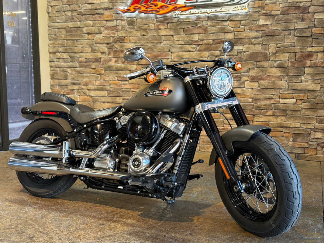 Softail® Slim®