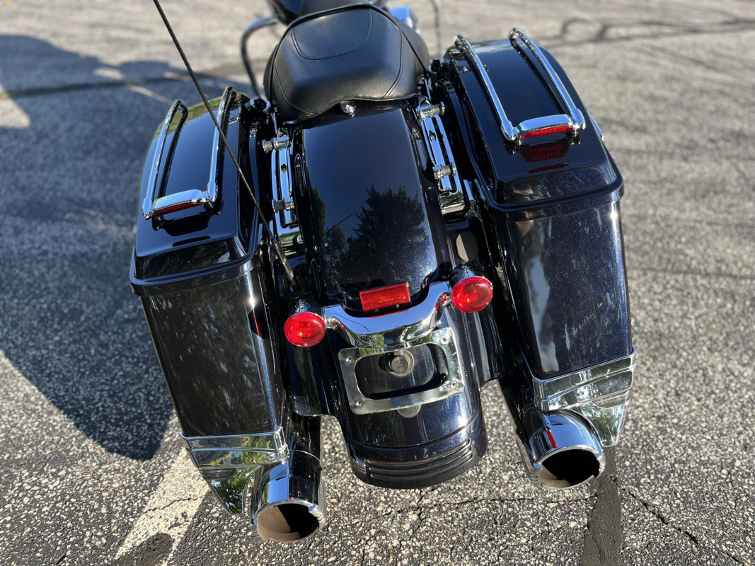 Street Glide®