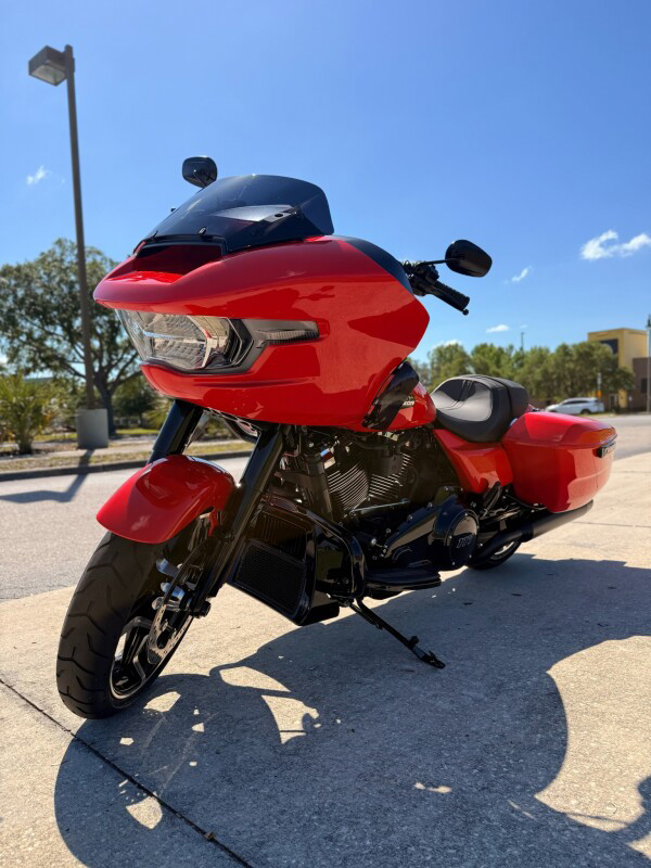 Road Glide®