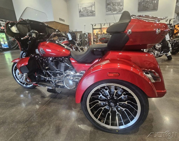 Street Glide® 3 Limited