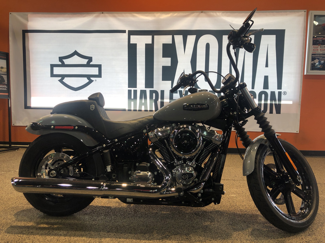 Street Bob®