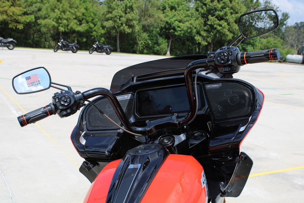 CVO® Road Glide®