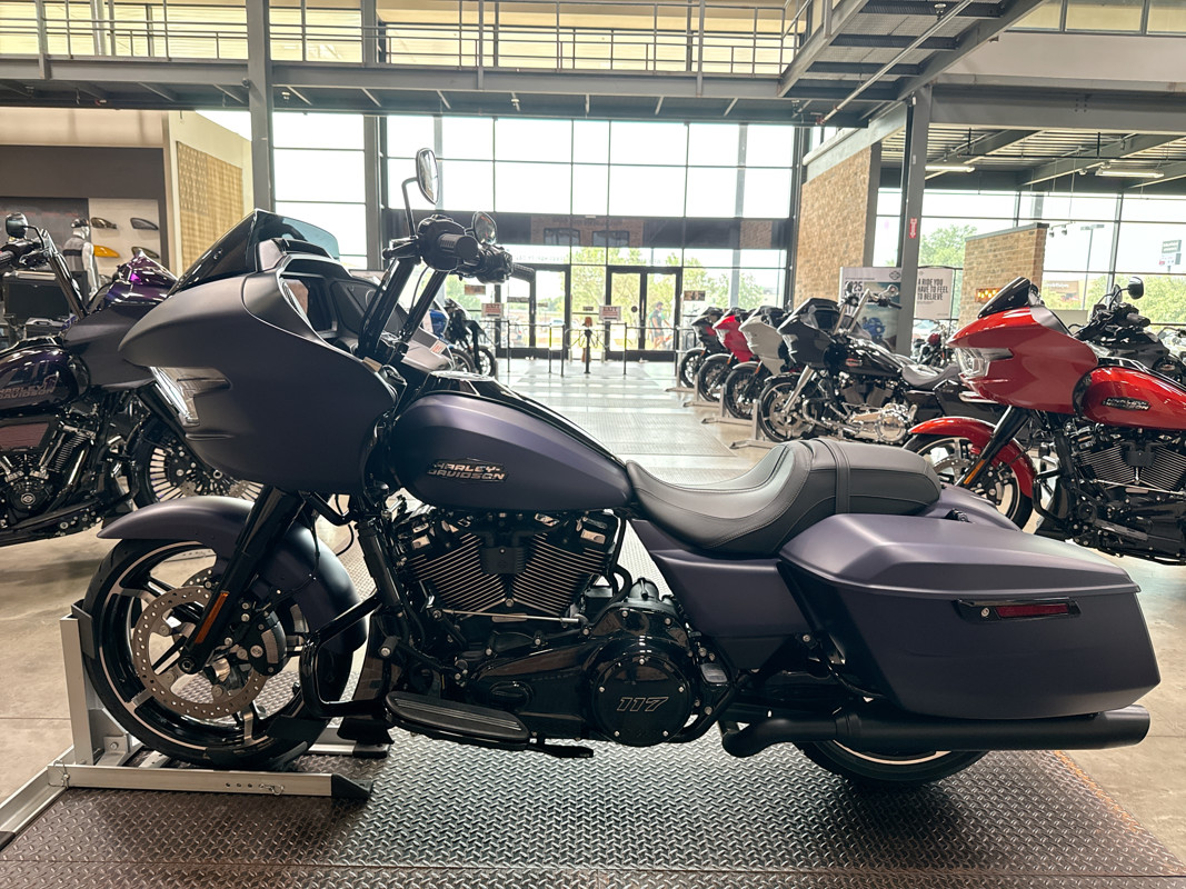 Road Glide®
