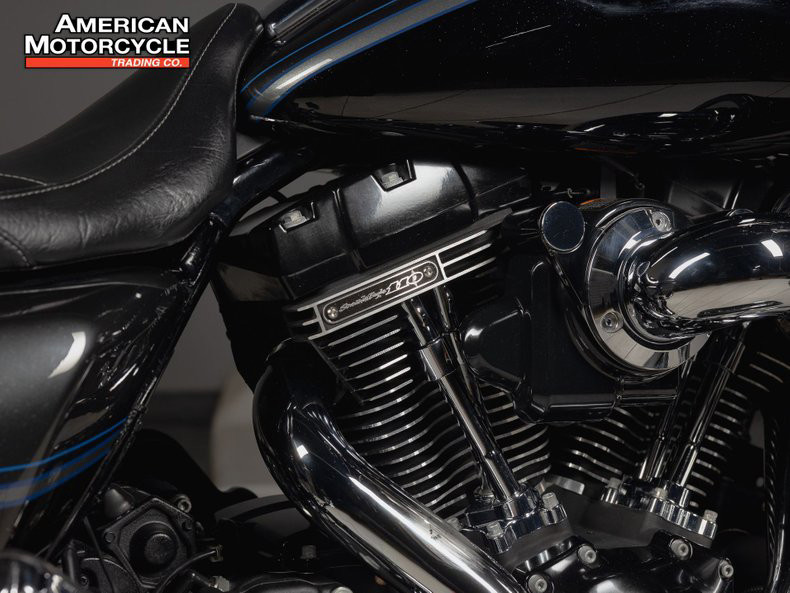 CVO™ Road Glide® Custom 