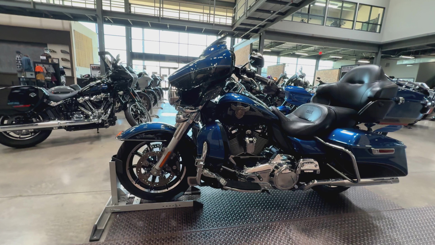 Electra Glide® Ultra® Limited 115th Anniversary