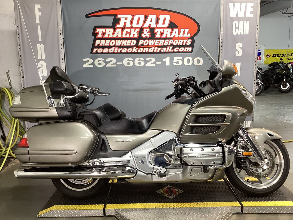Gold Wing Airbag