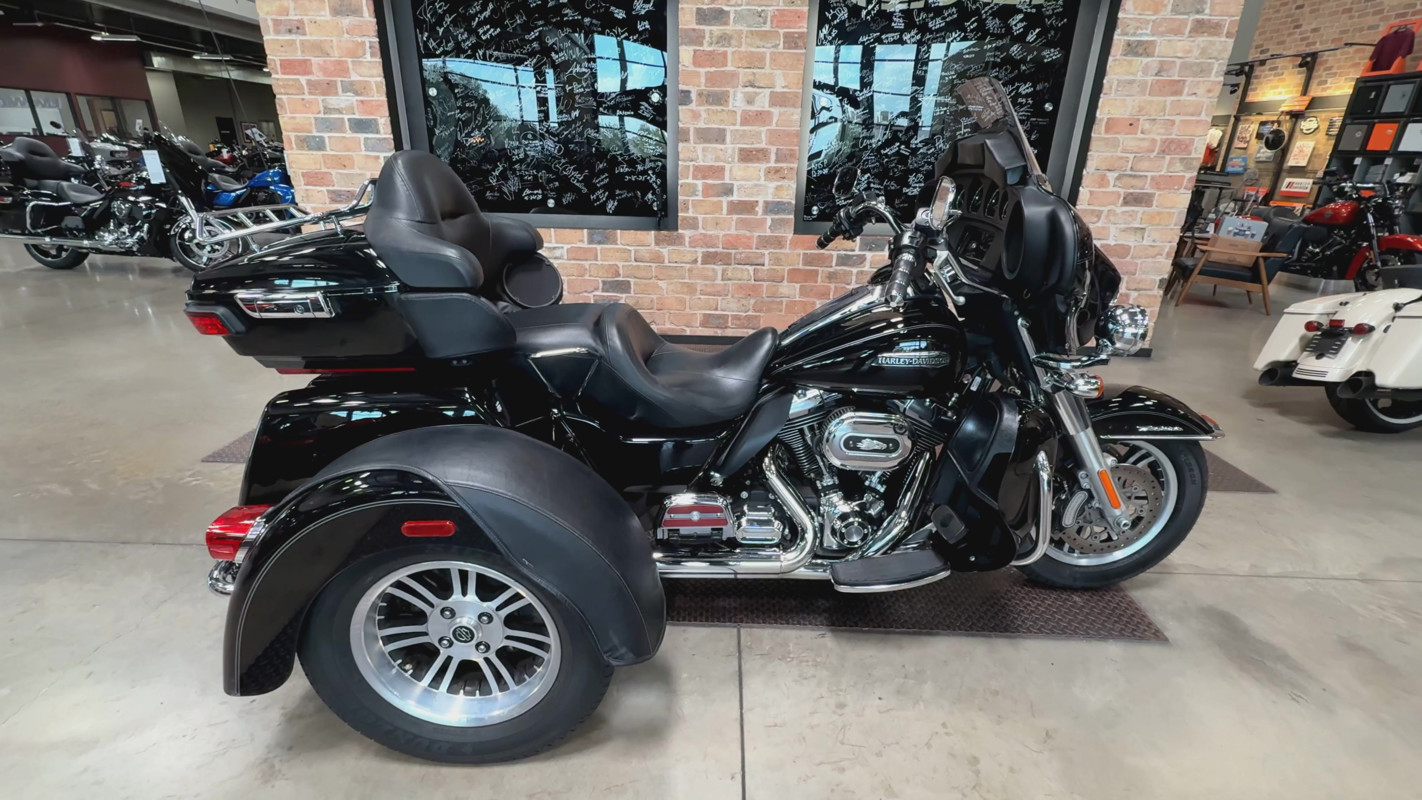 Tri Glide® Ultra Classic®