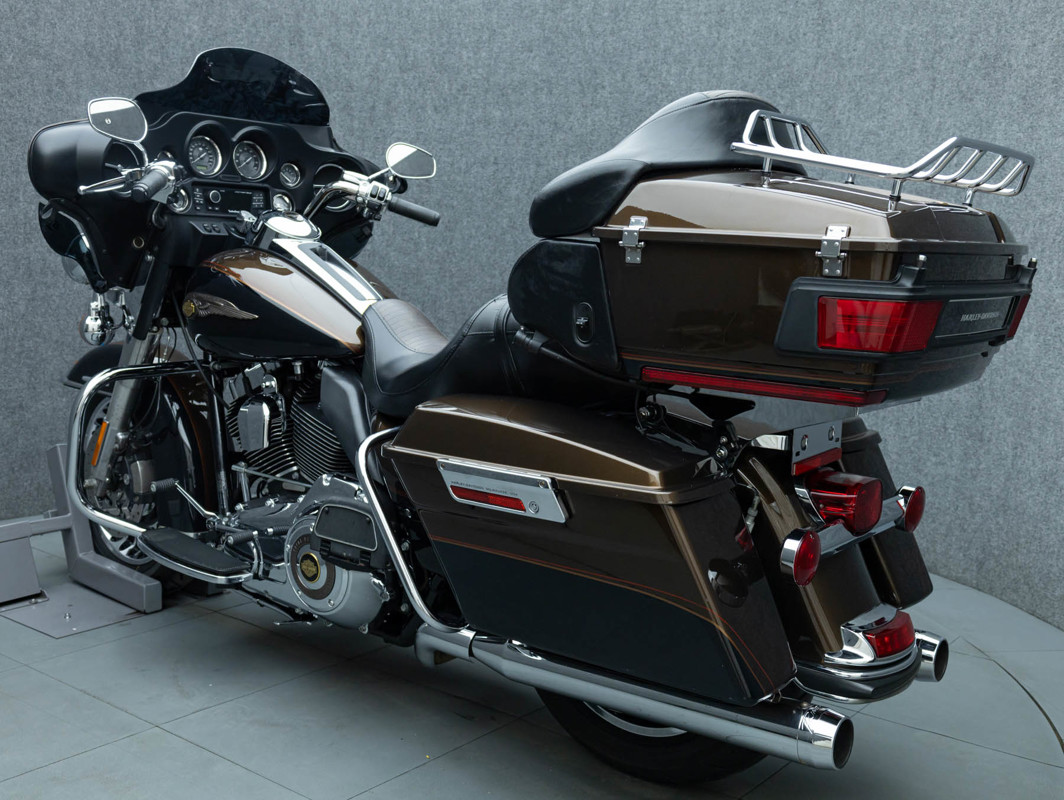 Electra Glide® Ultra® Limited 110th Anniversary
