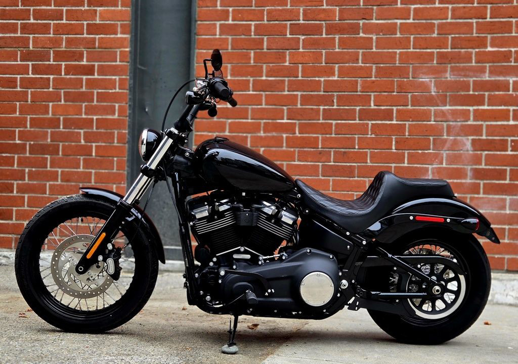 Street Bob®