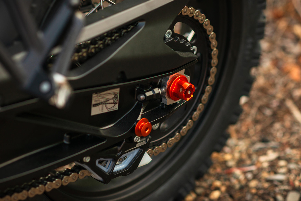 890 Adventure R