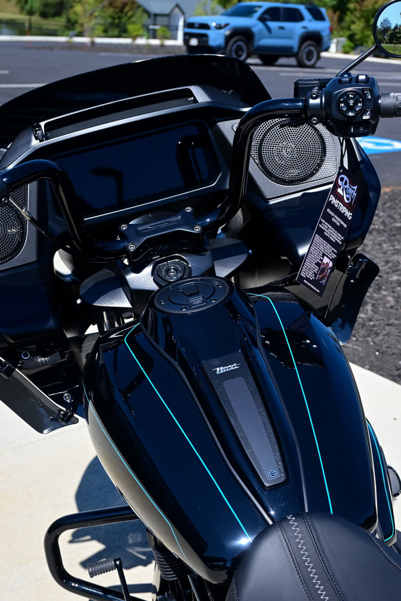 Road Glide®